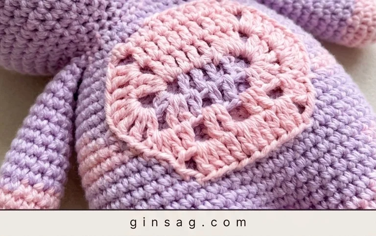 Creepy or Kawaii? This Two-Headed Crochet Bunny Amigurumi Is All About the Colors You Choose